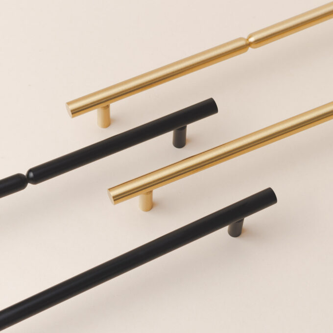 Uchwyt meblowy SENZA długość 236mm Outlet