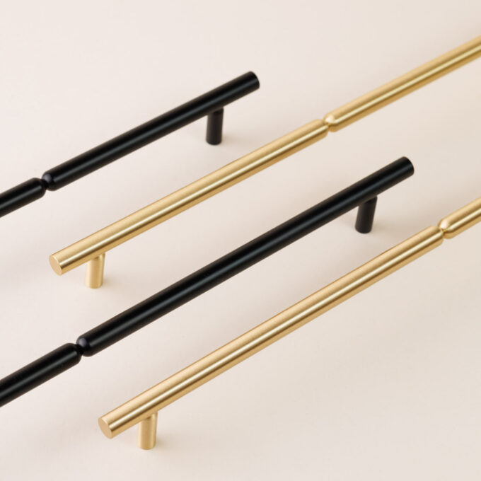 Uchwyt meblowy SENZA długość 236mm Outlet